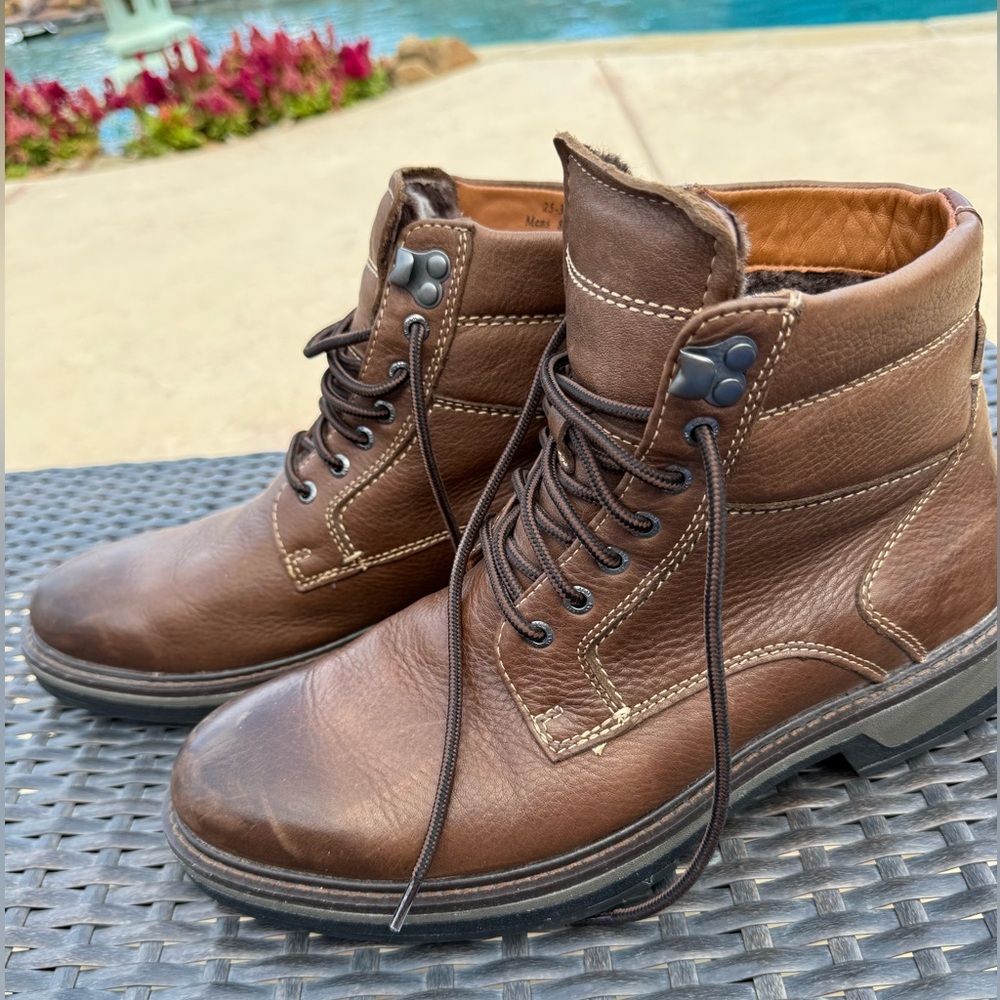 Johnston & Murphy Chestnut Leather Lace-Up Boots